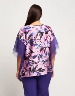 Poncho in raso con tulle