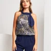 Top con sciarpina e paillettes