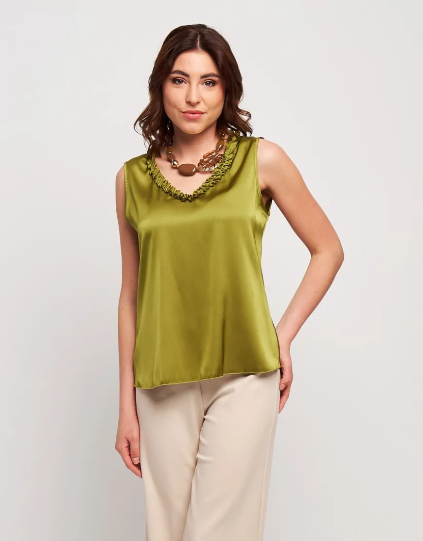 Top in raso con volants