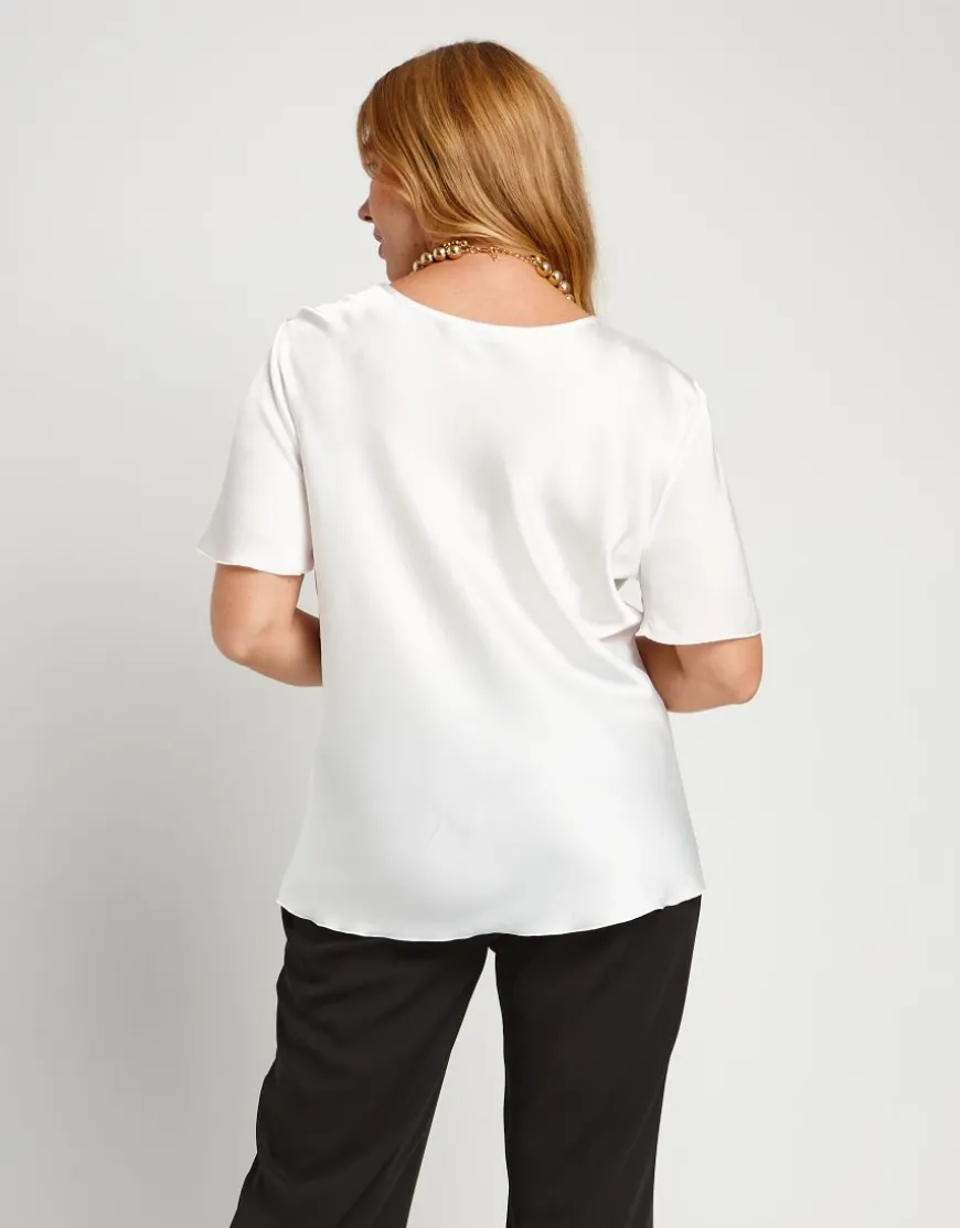 Top in raso sbieco