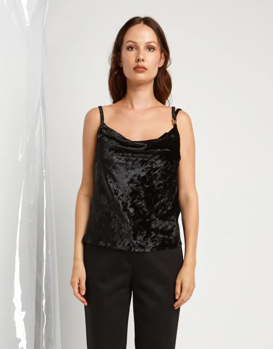 Top in velluto con scollo a cappuccio