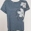 T-shirt con applicazione floreale