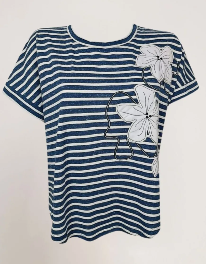 T-shirt con applicazione floreale