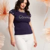 T-shirt con scritta di pietre