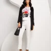 T-shirt con stampa e strass