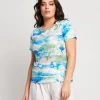 T-shirt fantasia con inserti in rete