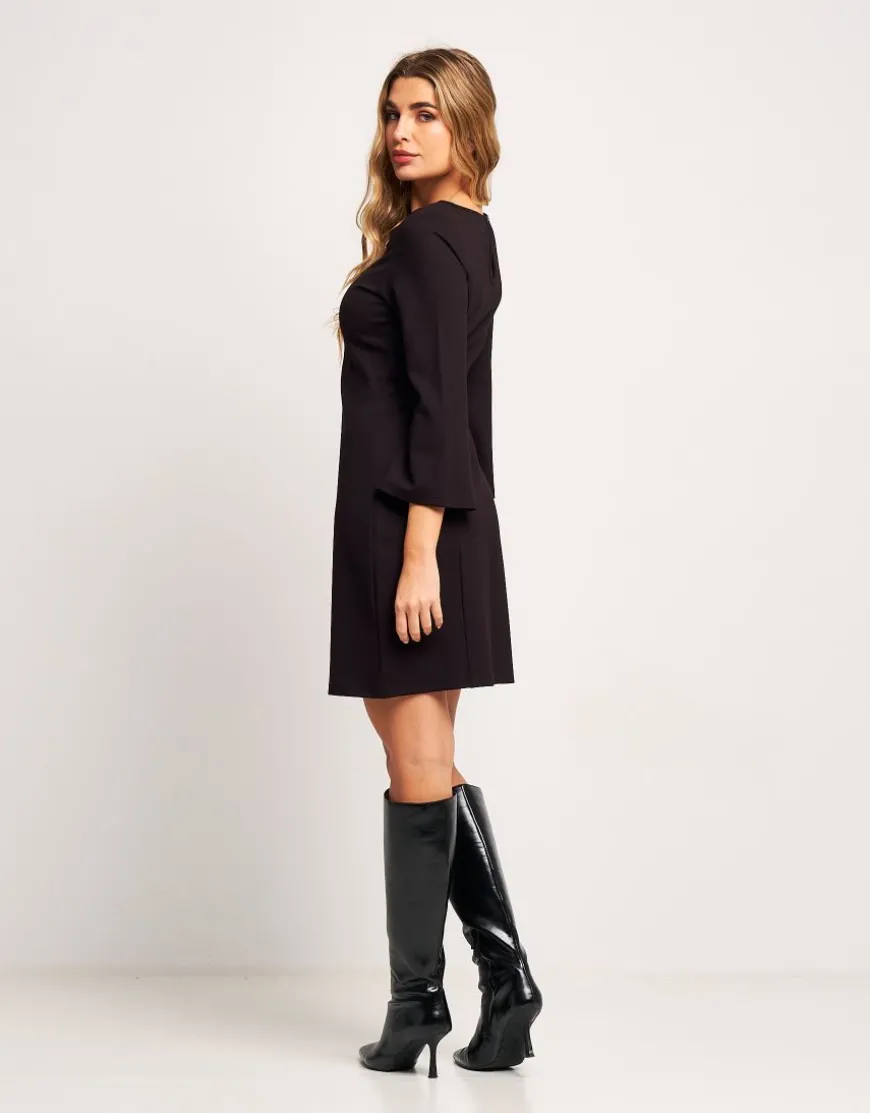 Vestito con oblò e passanti gioiello
