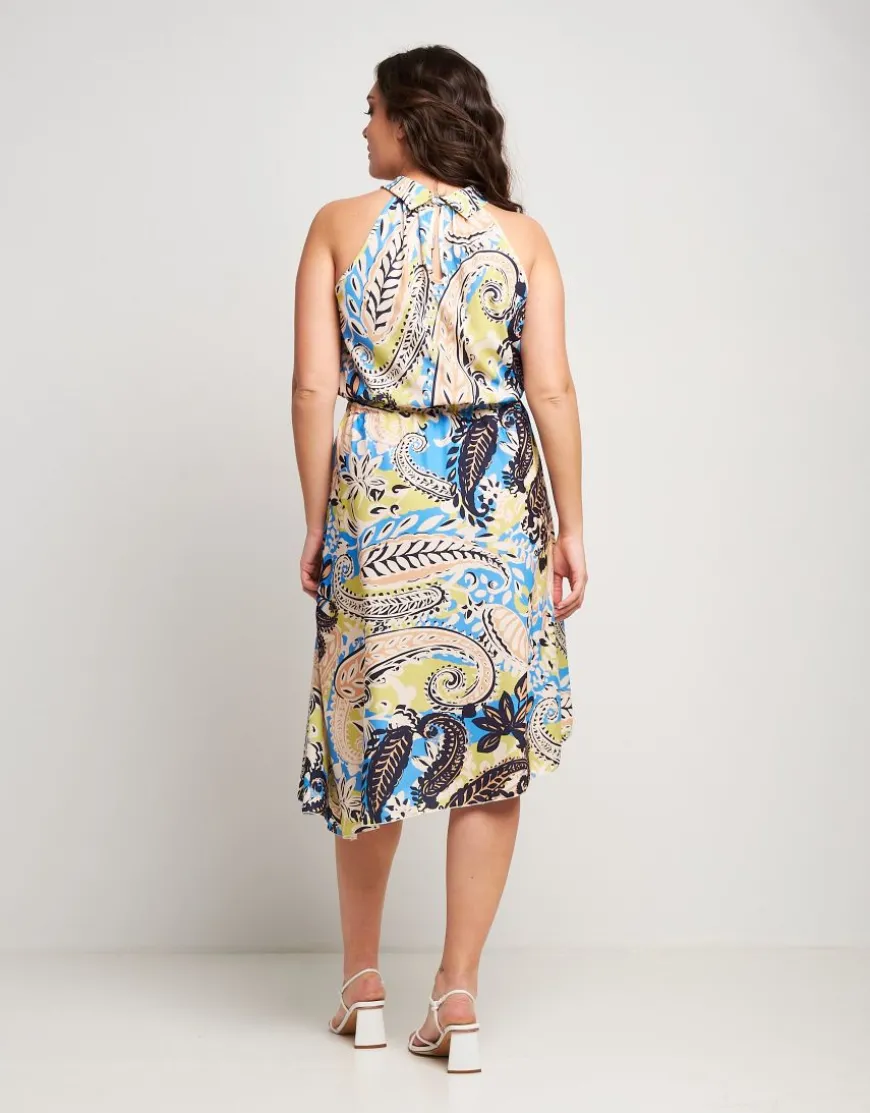 Vestito con scollo all'americana