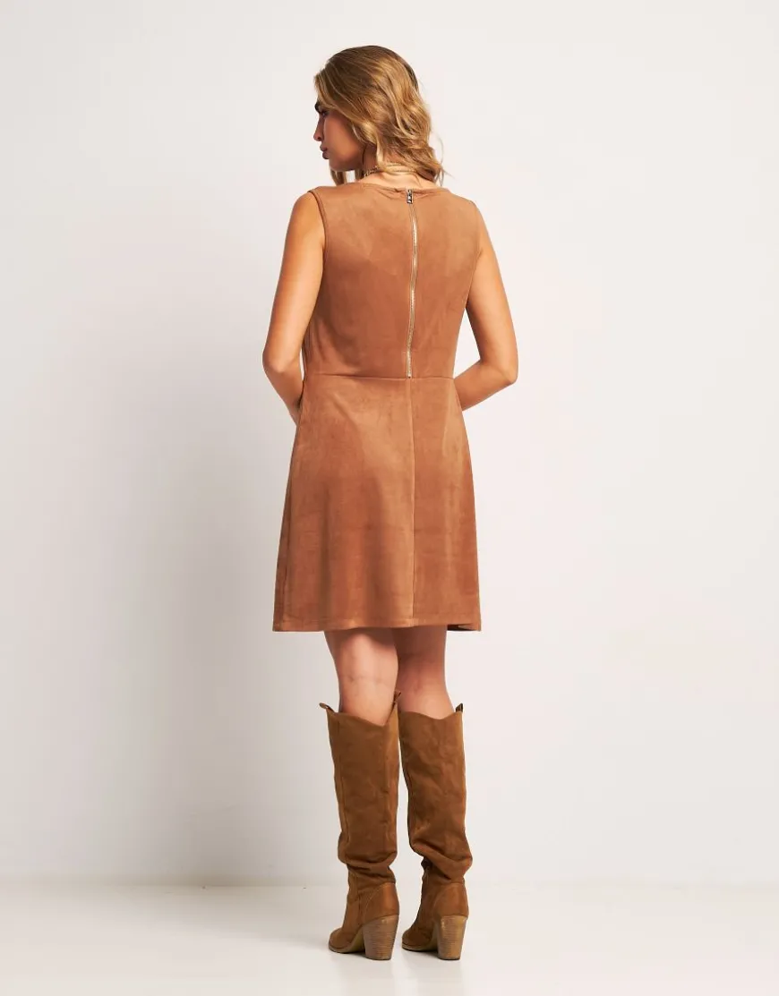 Vestito in ecosuede con borchie