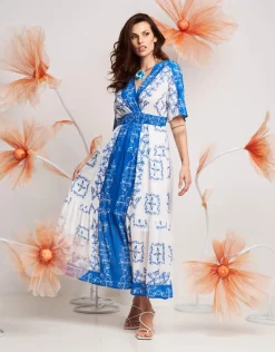 Vestito lungo con corpino e balze