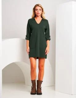 Vestito svasato con colletto e tasche