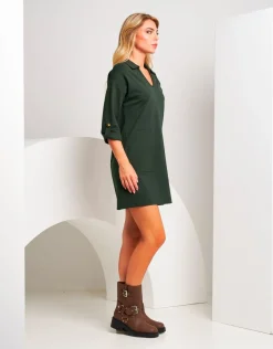 Vestito svasato con colletto e tasche
