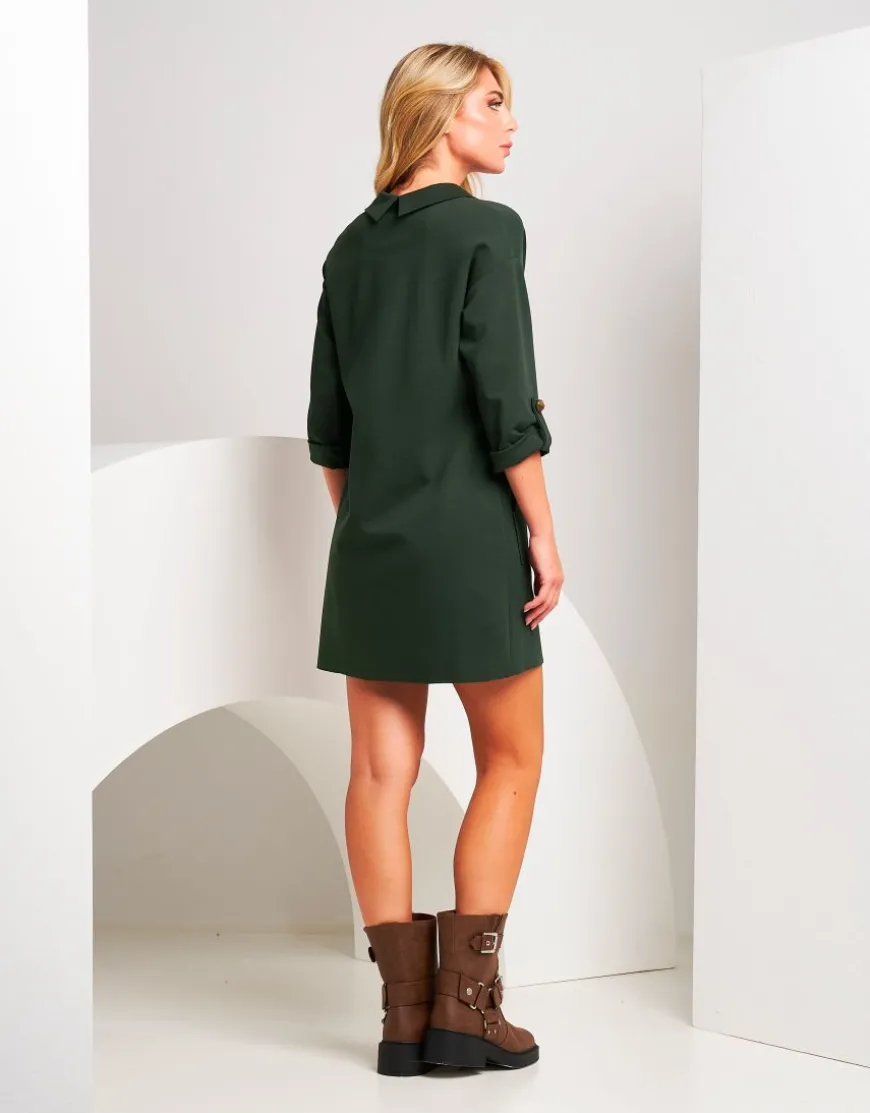 Vestito svasato con colletto e tasche