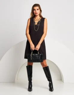Vestito svasato con oblò e accessorio