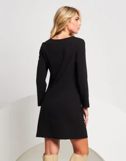Vestito svasato con pattine bordate