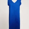Vestito svasato con scollo a V e bottoni